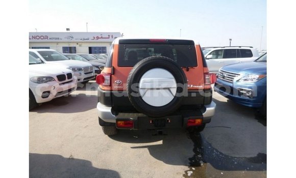 Nunua Imported Toyota FJ Cruiser Nyingine Gari ndani ya Import - Dubai nchini Harare Nunua Imported Toyota FJ Cruiser Nyingine Gari ndani ya Import - Dubai nchini Harare