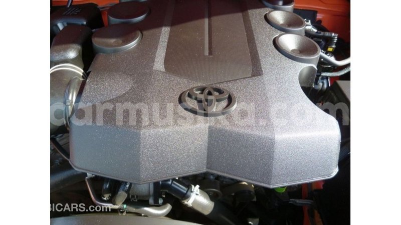 Big with watermark toyota fj cruiser harare import dubai 12642