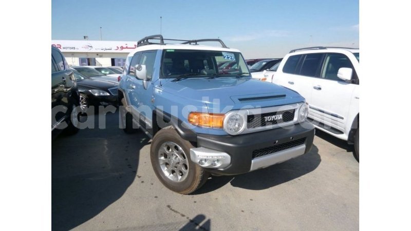 Big with watermark toyota fj cruiser harare import dubai 12643