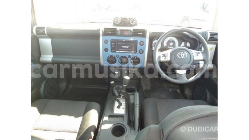 Big with watermark toyota fj cruiser harare import dubai 12643