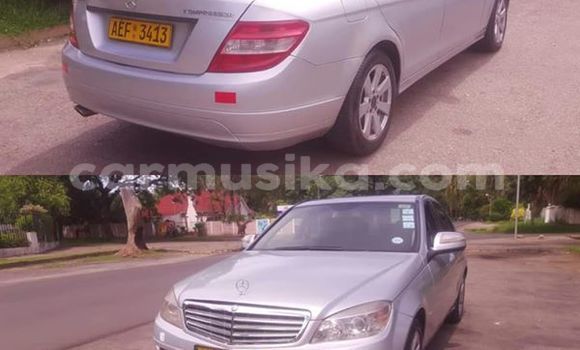 Acheter Occasion Voiture Mercedes‒Benz C-klasse Gris à Harare, Harare Acheter Occasion Voiture Mercedes‒Benz C-klasse Gris à Harare, Harare