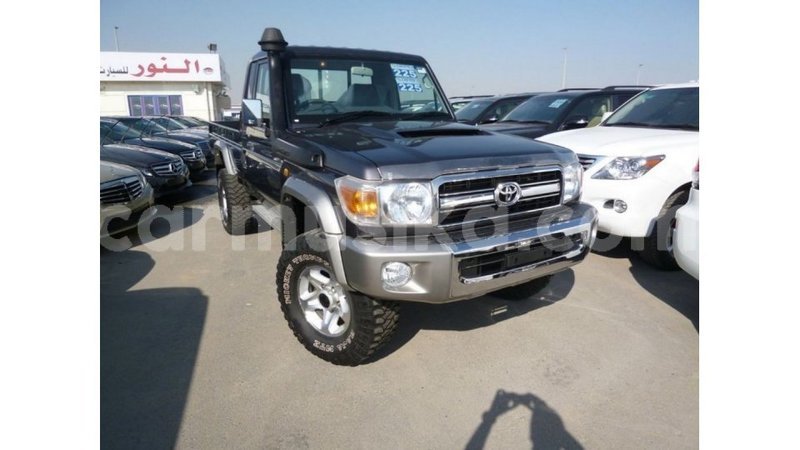 Big with watermark toyota land cruiser harare import dubai 12645