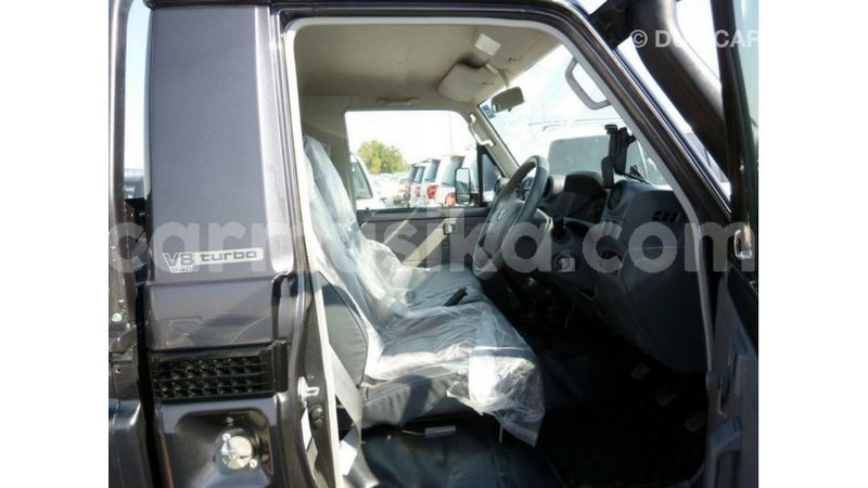Big with watermark toyota land cruiser harare import dubai 12645