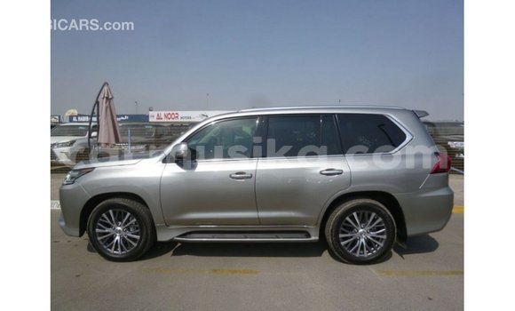 Tenga Imported Lexus LX Zvimwe Mota in Import - Dubai in Harare Tenga Imported Lexus LX Zvimwe Mota in Import - Dubai in Harare