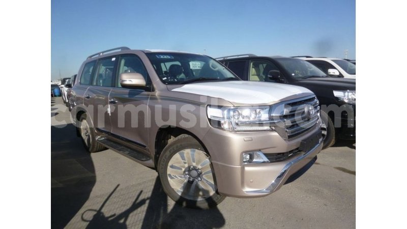 Big with watermark toyota land cruiser harare import dubai 12656