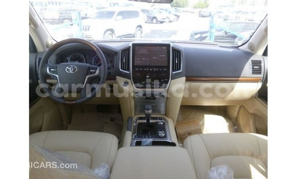 Tenga Imported Toyota Land Cruiser Zvimwe Mota in Import - Dubai in Harare Tenga Imported Toyota Land Cruiser Zvimwe Mota in Import - Dubai in Harare