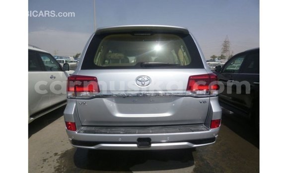 Tenga Imported Toyota Land Cruiser Zvimwe Mota in Import - Dubai in Harare Tenga Imported Toyota Land Cruiser Zvimwe Mota in Import - Dubai in Harare