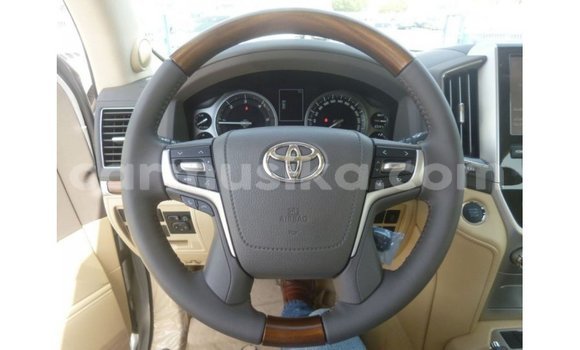 Tenga Imported Toyota Land Cruiser Zvimwe Mota in Import - Dubai in Harare Tenga Imported Toyota Land Cruiser Zvimwe Mota in Import - Dubai in Harare