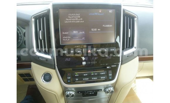 Tenga Imported Toyota Land Cruiser Zvimwe Mota in Import - Dubai in Harare Tenga Imported Toyota Land Cruiser Zvimwe Mota in Import - Dubai in Harare