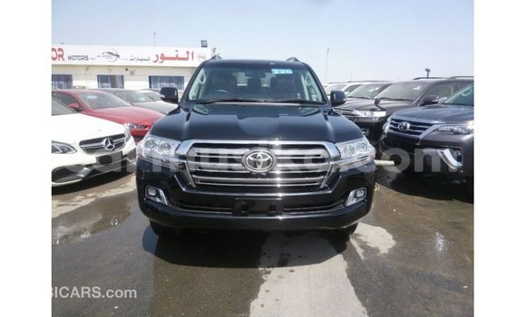 Nunua Imported Toyota Land Cruiser Nyeusi Gari ndani ya Import - Dubai nchini Harare Nunua Imported Toyota Land Cruiser Nyeusi Gari ndani ya Import - Dubai nchini Harare