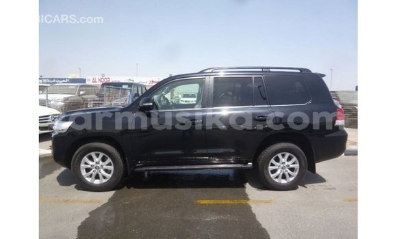 Nunua Imported Toyota Land Cruiser Nyeusi Gari ndani ya Import - Dubai nchini Harare Nunua Imported Toyota Land Cruiser Nyeusi Gari ndani ya Import - Dubai nchini Harare