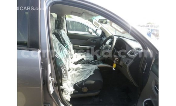 Tenga Imported Mitsubishi i Zvimwe Mota in Import - Dubai in Harare Tenga Imported Mitsubishi i Zvimwe Mota in Import - Dubai in Harare