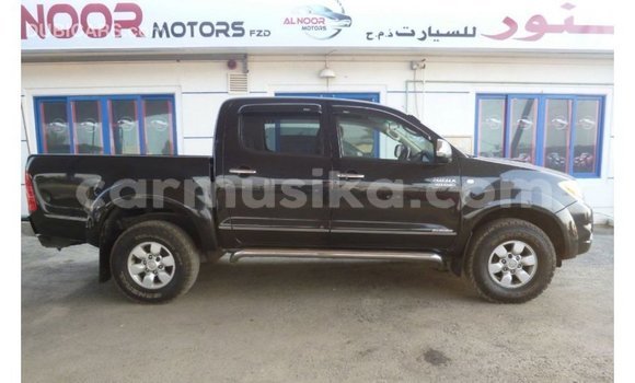 Tenga Imported Toyota Hilux Nhema Mota in Import - Dubai in Harare Tenga Imported Toyota Hilux Nhema Mota in Import - Dubai in Harare