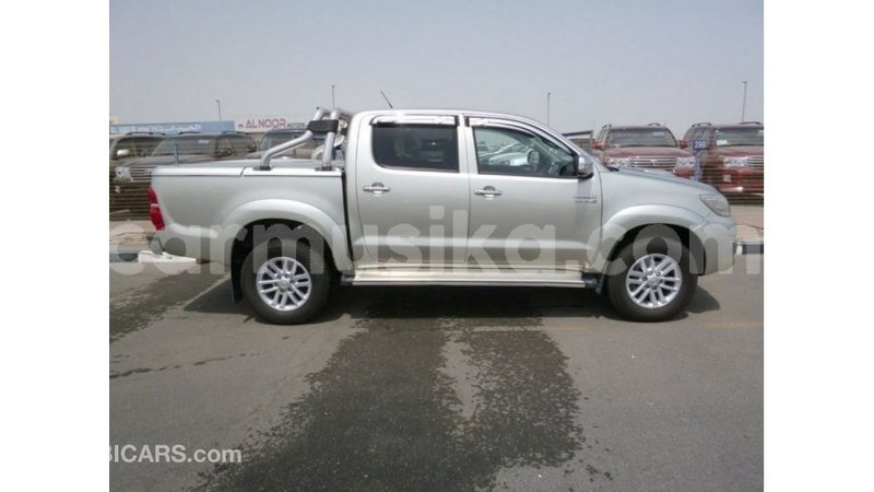 Big with watermark toyota hilux harare import dubai 12666