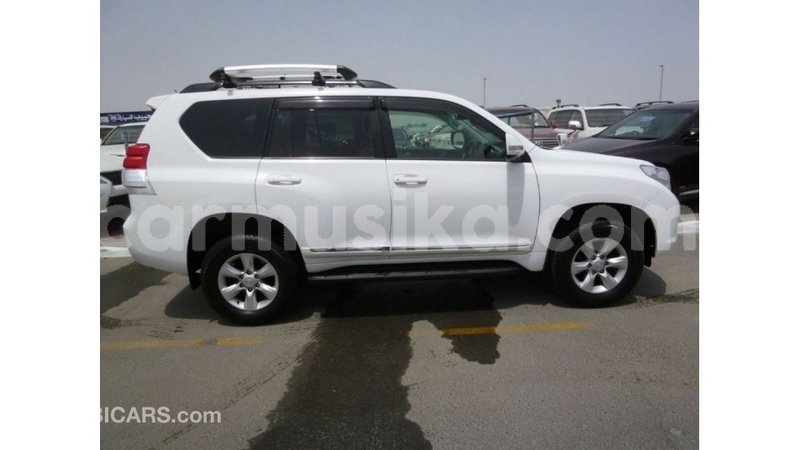 Big with watermark toyota prado harare import dubai 12670