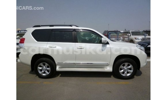 Buy Import Toyota Prado White Car in Import - Dubai in Harare Buy Import Toyota Prado White Car in Import - Dubai in Harare