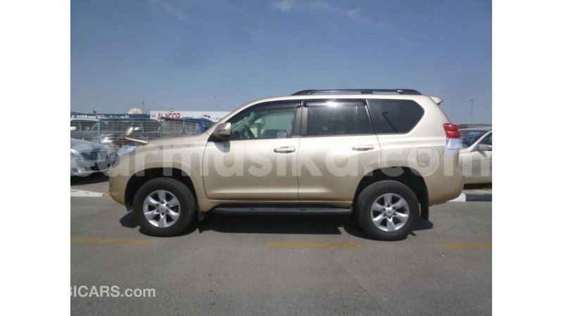 Big with watermark toyota prado harare import dubai 12673