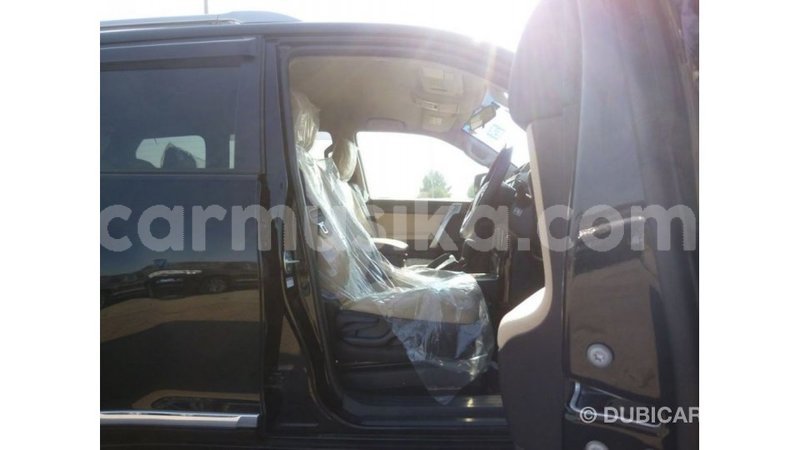 Big with watermark toyota prado harare import dubai 12675