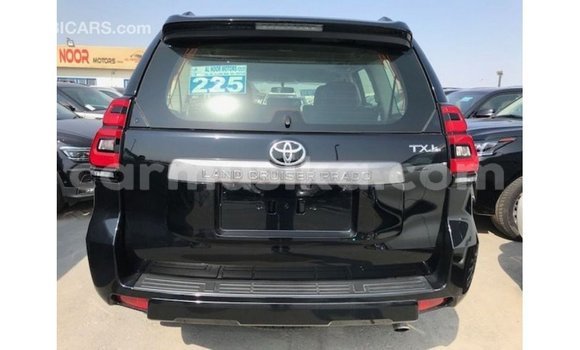 Tenga Imported Toyota Prado Nhema Mota in Import - Dubai in Harare Tenga Imported Toyota Prado Nhema Mota in Import - Dubai in Harare