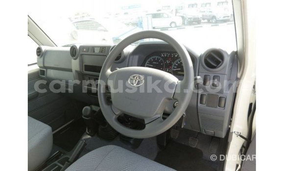 Buy Import Toyota Land Cruiser White Car in Import - Dubai in Harare Buy Import Toyota Land Cruiser White Car in Import - Dubai in Harare