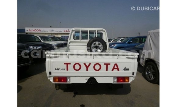 Buy Import Toyota Land Cruiser White Car in Import - Dubai in Harare Buy Import Toyota Land Cruiser White Car in Import - Dubai in Harare