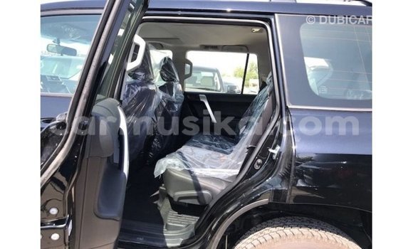 Nunua Imported Toyota Prado Nyeusi Gari ndani ya Import - Dubai nchini Harare Nunua Imported Toyota Prado Nyeusi Gari ndani ya Import - Dubai nchini Harare