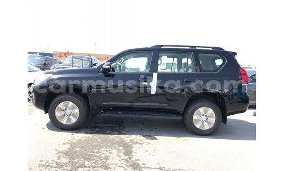 Nunua Imported Toyota Prado Nyeusi Gari ndani ya Import - Dubai nchini Harare Nunua Imported Toyota Prado Nyeusi Gari ndani ya Import - Dubai nchini Harare