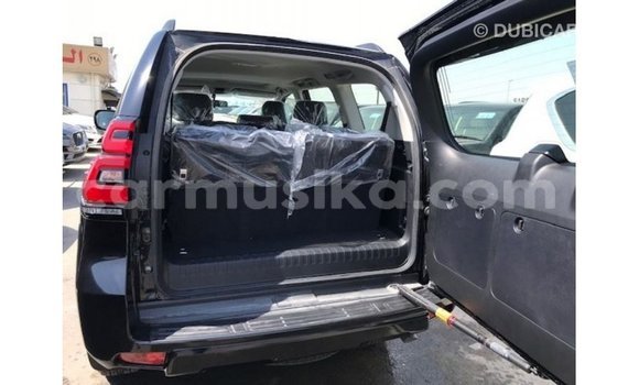 Nunua Imported Toyota Prado Nyeusi Gari ndani ya Import - Dubai nchini Harare Nunua Imported Toyota Prado Nyeusi Gari ndani ya Import - Dubai nchini Harare