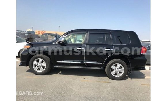 Nunua Imported Toyota Land Cruiser Nyeusi Gari ndani ya Import - Dubai nchini Harare Nunua Imported Toyota Land Cruiser Nyeusi Gari ndani ya Import - Dubai nchini Harare