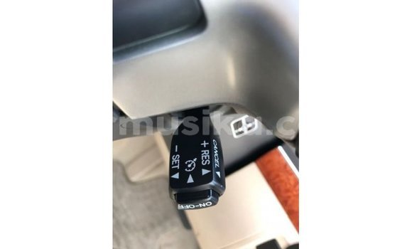 Nunua Imported Toyota Land Cruiser Nyeusi Gari ndani ya Import - Dubai nchini Harare Nunua Imported Toyota Land Cruiser Nyeusi Gari ndani ya Import - Dubai nchini Harare