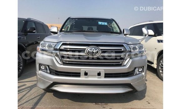 Tenga Imported Toyota Land Cruiser Zvimwe Mota in Import - Dubai in Harare Tenga Imported Toyota Land Cruiser Zvimwe Mota in Import - Dubai in Harare