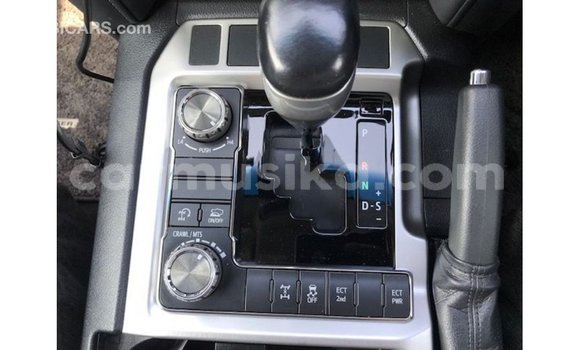 Tenga Imported Toyota Land Cruiser Zvimwe Mota in Import - Dubai in Harare Tenga Imported Toyota Land Cruiser Zvimwe Mota in Import - Dubai in Harare