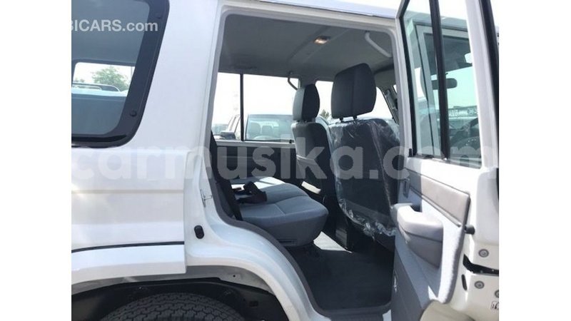 Big with watermark toyota land cruiser harare import dubai 12691