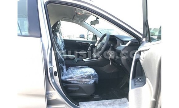 Tenga Imported Toyota HiAce Zvimwe Rori in Import - Dubai in Harare Tenga Imported Toyota HiAce Zvimwe Rori in Import - Dubai in Harare