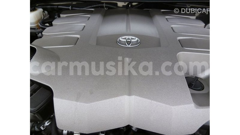 Big with watermark toyota land cruiser harare import dubai 12696