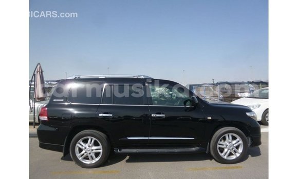Nunua Imported Toyota Land Cruiser Nyeusi Gari ndani ya Import - Dubai nchini Harare Nunua Imported Toyota Land Cruiser Nyeusi Gari ndani ya Import - Dubai nchini Harare