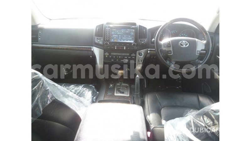 Big with watermark toyota land cruiser harare import dubai 12700