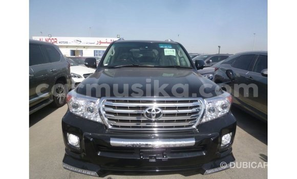 Nunua Imported Toyota Land Cruiser Nyeusi Gari ndani ya Import - Dubai nchini Harare Nunua Imported Toyota Land Cruiser Nyeusi Gari ndani ya Import - Dubai nchini Harare