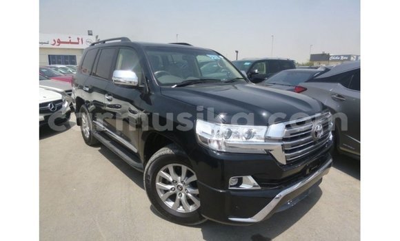 Acheter Import Voiture Toyota Land Cruiser Noir à Import - Dubai, Harare Acheter Import Voiture Toyota Land Cruiser Noir à Import - Dubai, Harare