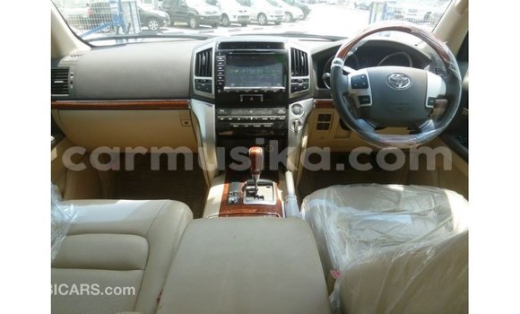 Acheter Import Voiture Toyota Land Cruiser Noir à Import - Dubai, Harare Acheter Import Voiture Toyota Land Cruiser Noir à Import - Dubai, Harare