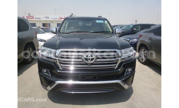 Acheter Import Voiture Toyota Land Cruiser Noir à Import - Dubai, Harare Acheter Import Voiture Toyota Land Cruiser Noir à Import - Dubai, Harare