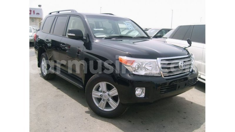 Big with watermark toyota land cruiser harare import dubai 12705