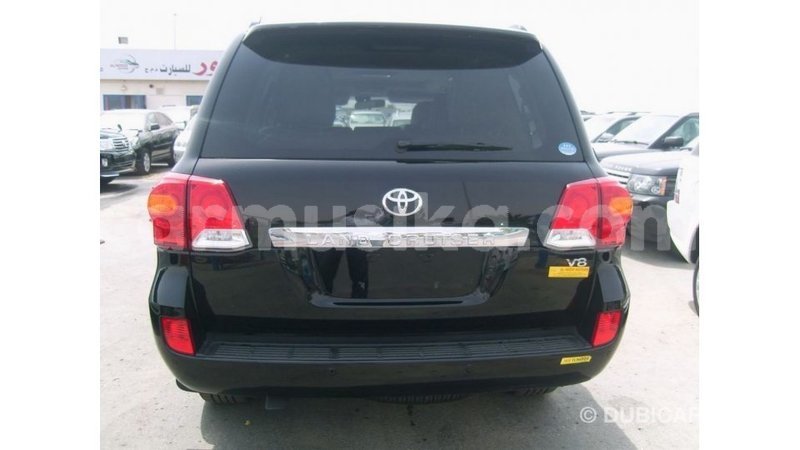 Big with watermark toyota land cruiser harare import dubai 12705