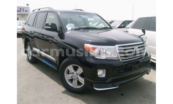 Tenga Imported Toyota Land Cruiser Nhema Mota in Import - Dubai in Harare Tenga Imported Toyota Land Cruiser Nhema Mota in Import - Dubai in Harare