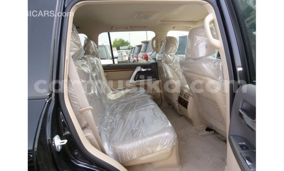 Buy Import Toyota Land Cruiser Black Car in Import - Dubai in Harare Buy Import Toyota Land Cruiser Black Car in Import - Dubai in Harare
