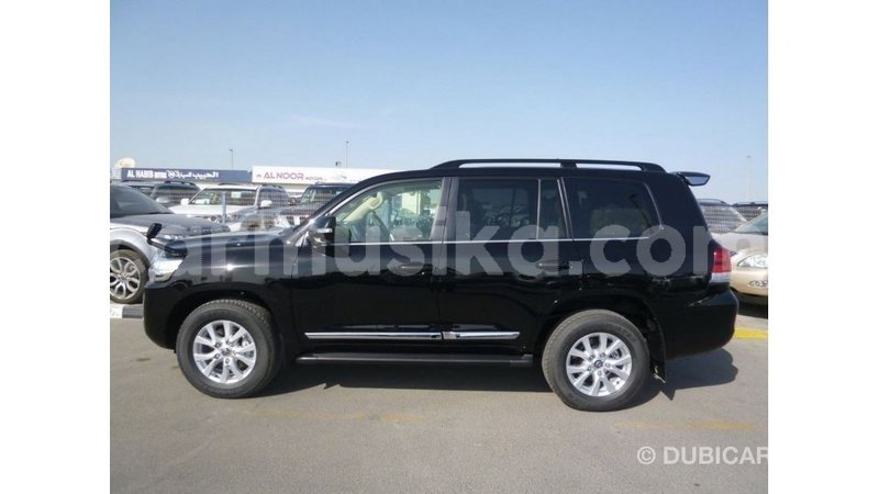 Big with watermark toyota land cruiser harare import dubai 12712