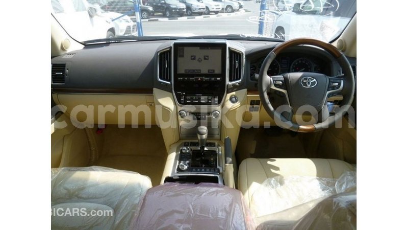 Big with watermark toyota land cruiser harare import dubai 12713