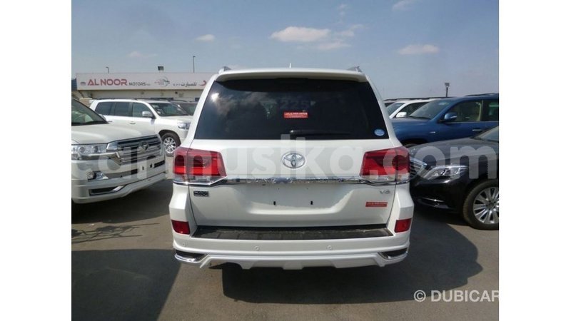 Big with watermark toyota land cruiser harare import dubai 12713