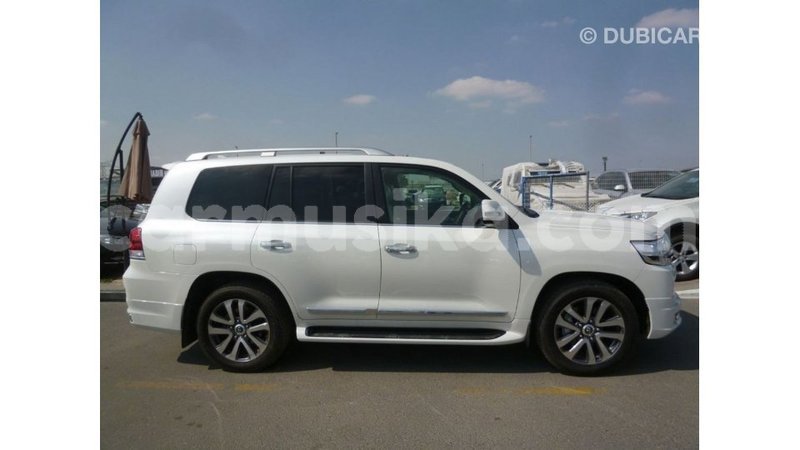 Big with watermark toyota land cruiser harare import dubai 12713