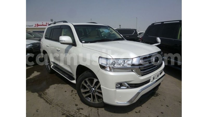 Big with watermark toyota land cruiser harare import dubai 12714